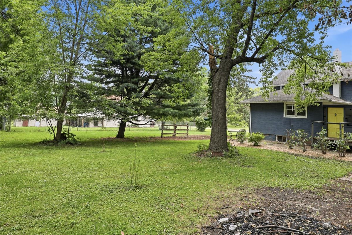 732 N Warren Avenue Property Photo 21