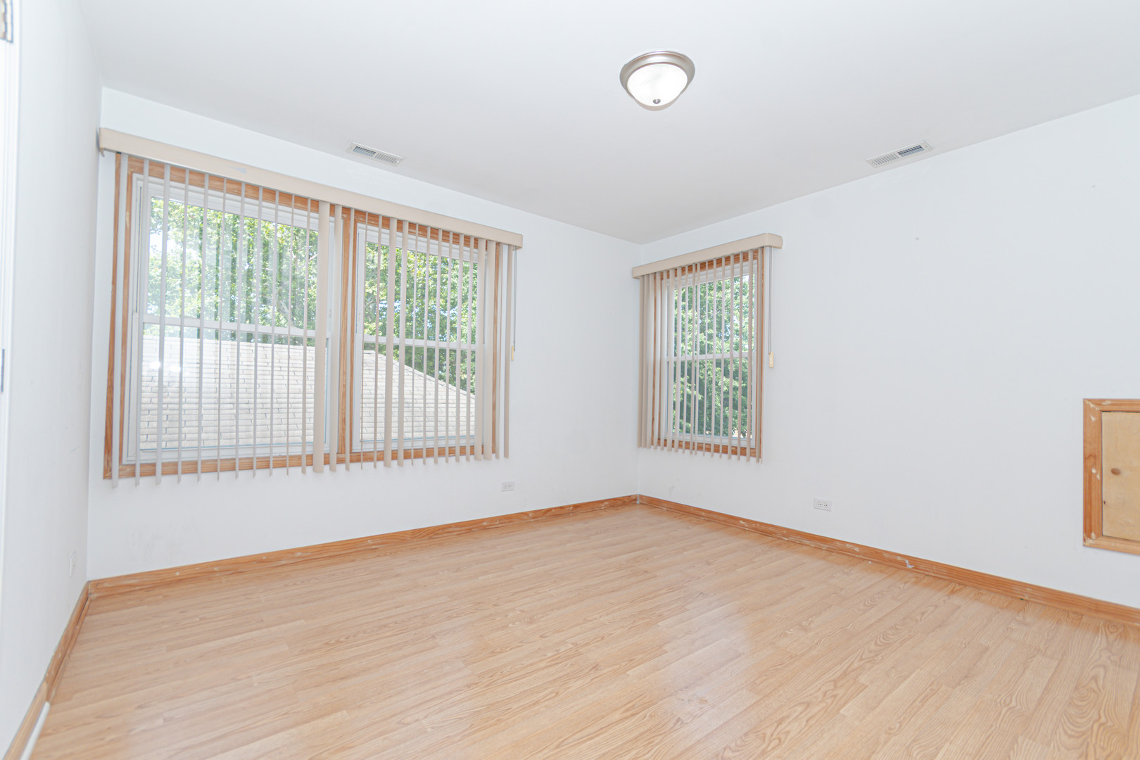 3648 W 69th Street Property Photo 28