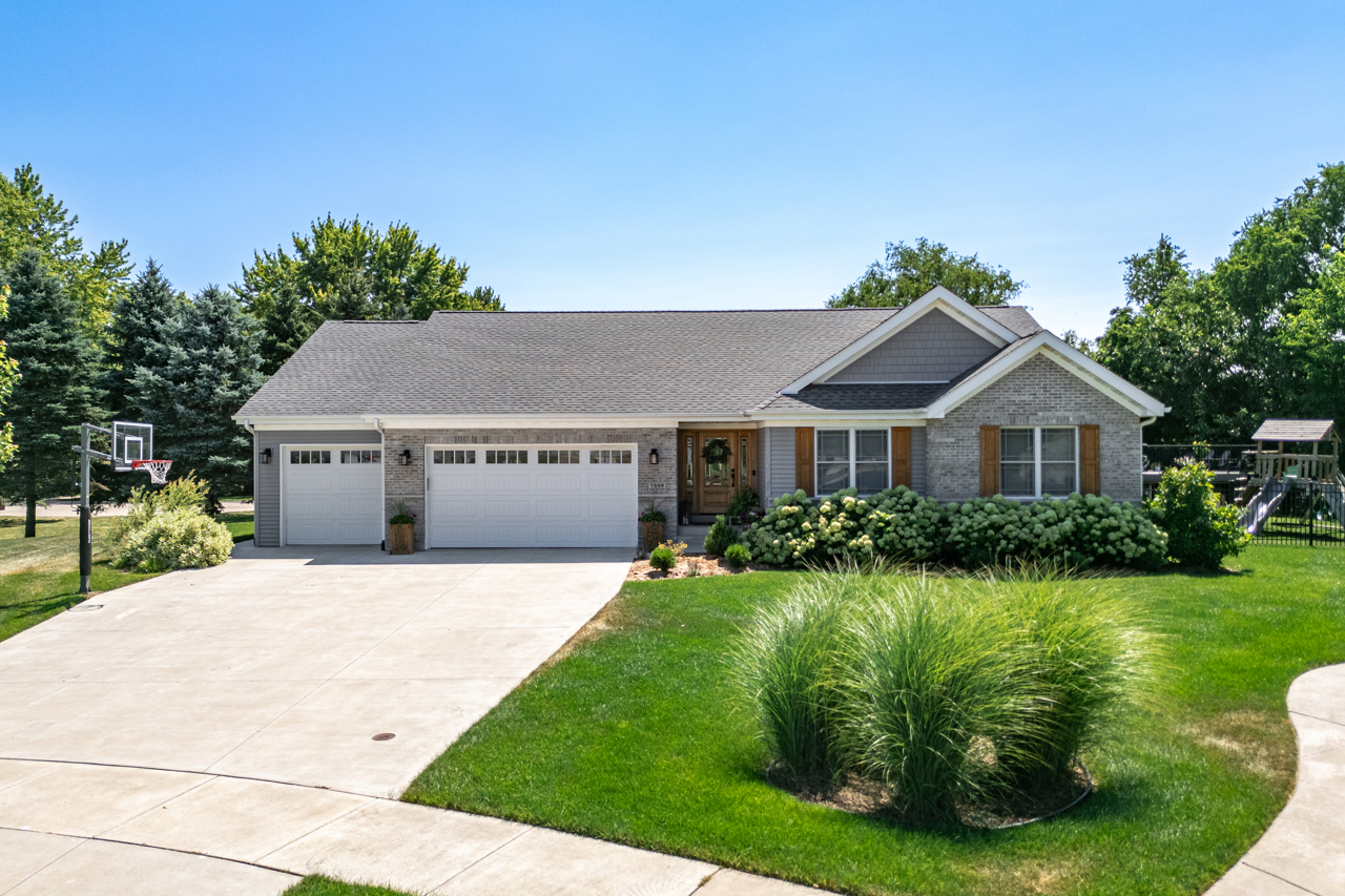7509 Cherry Hill Road Property Photo 1