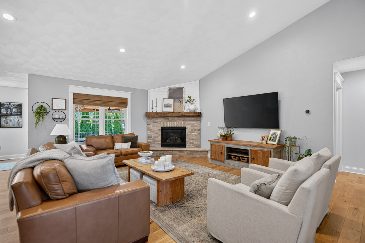 7509 Cherry Hill Road Property Photo 8