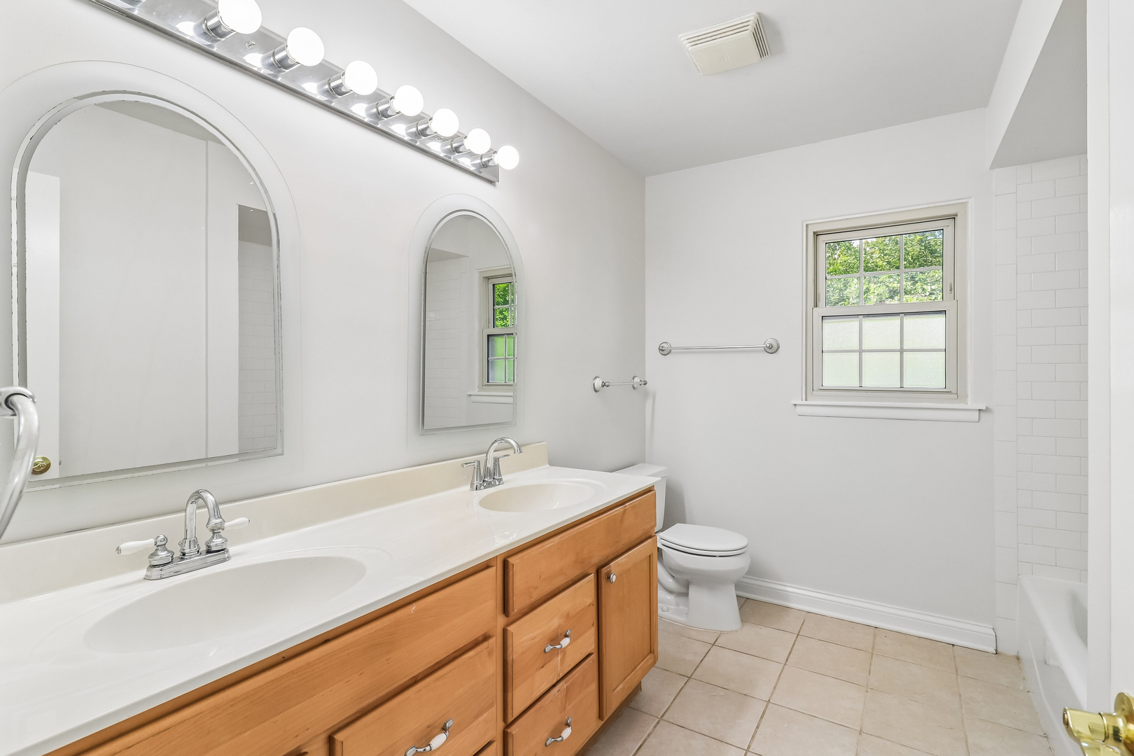 1053 Laurel Lane Property Photo 31