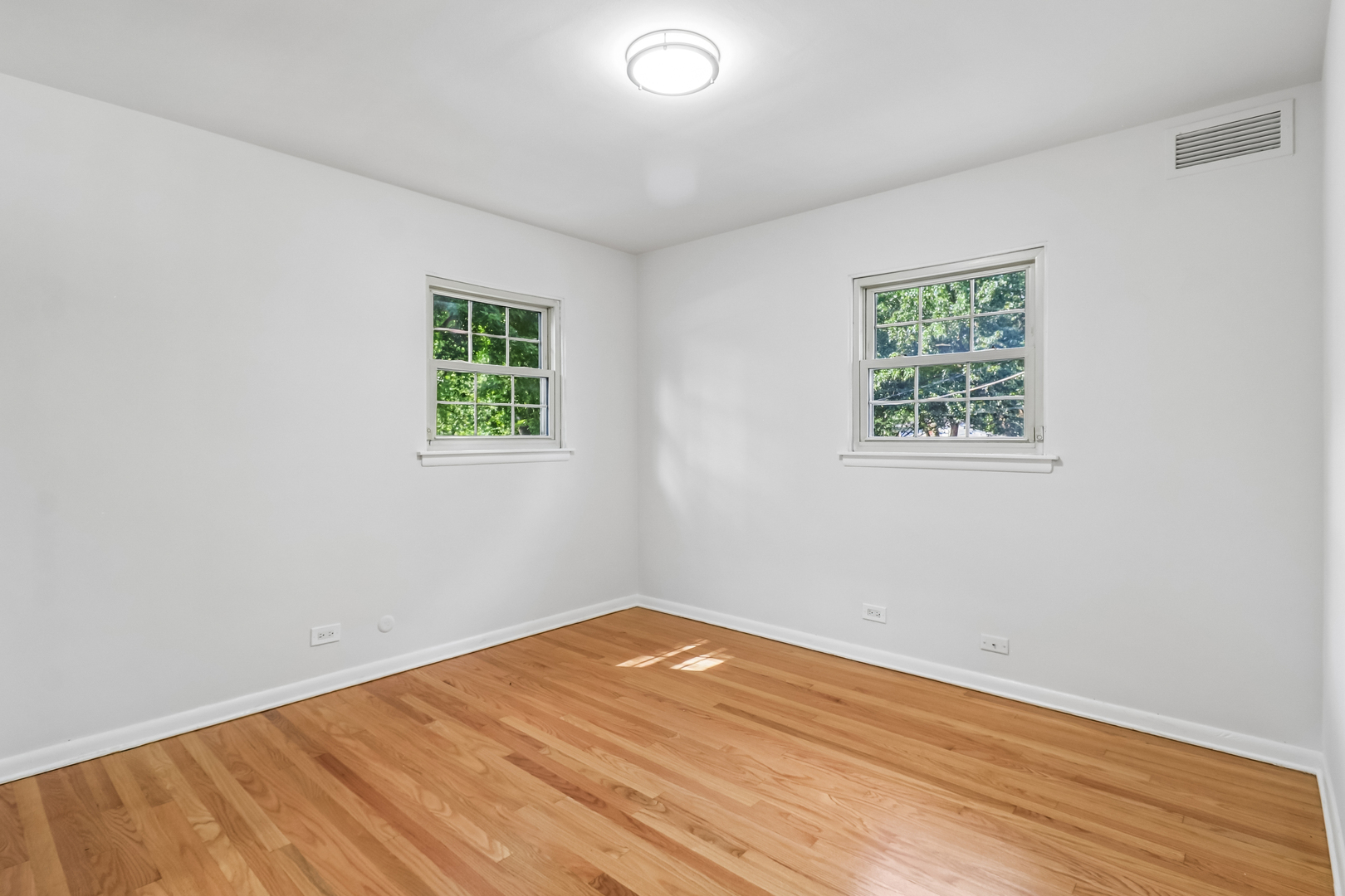 1053 Laurel Lane Property Photo 35