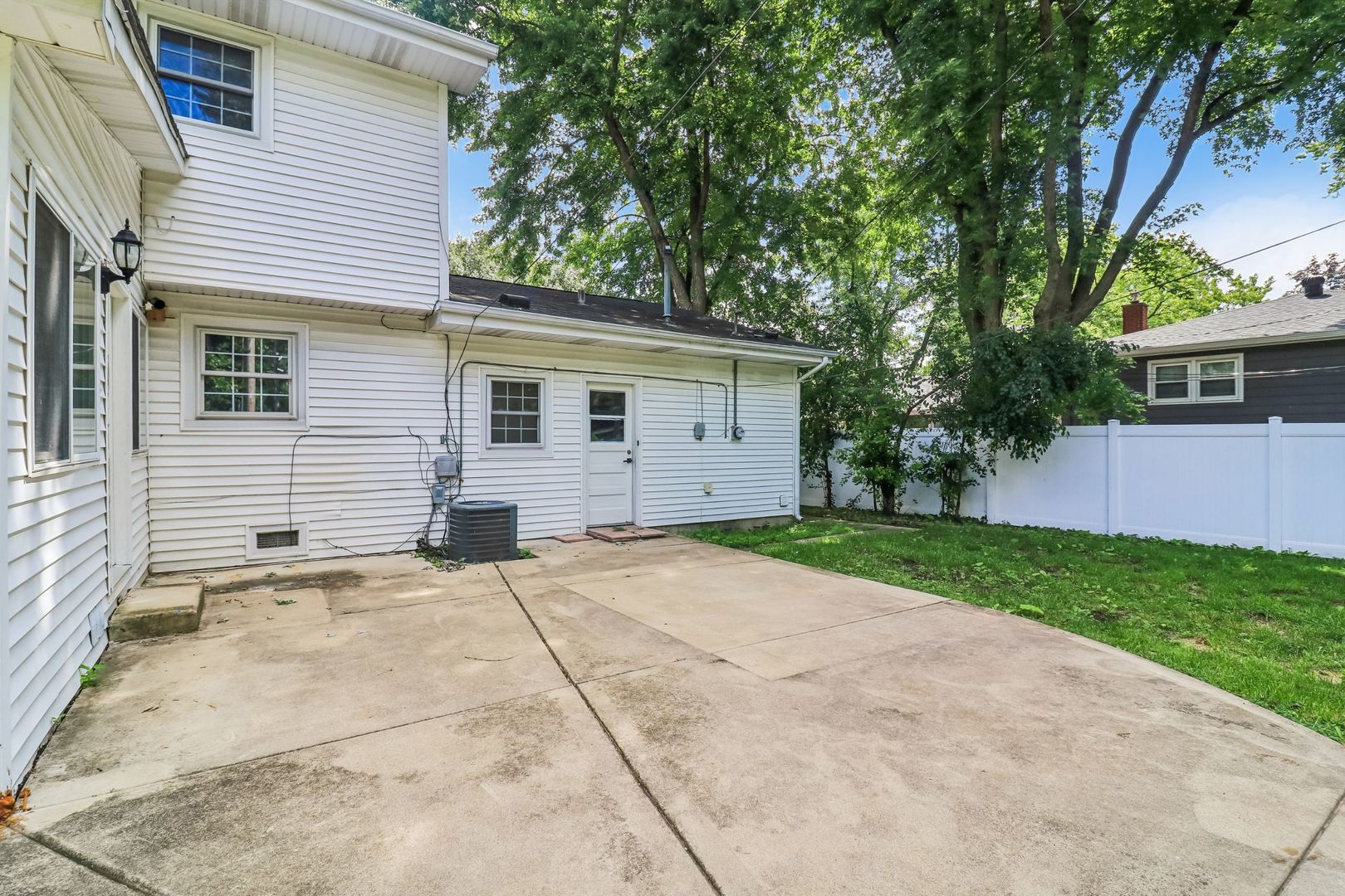 1053 Laurel Lane Property Photo 44