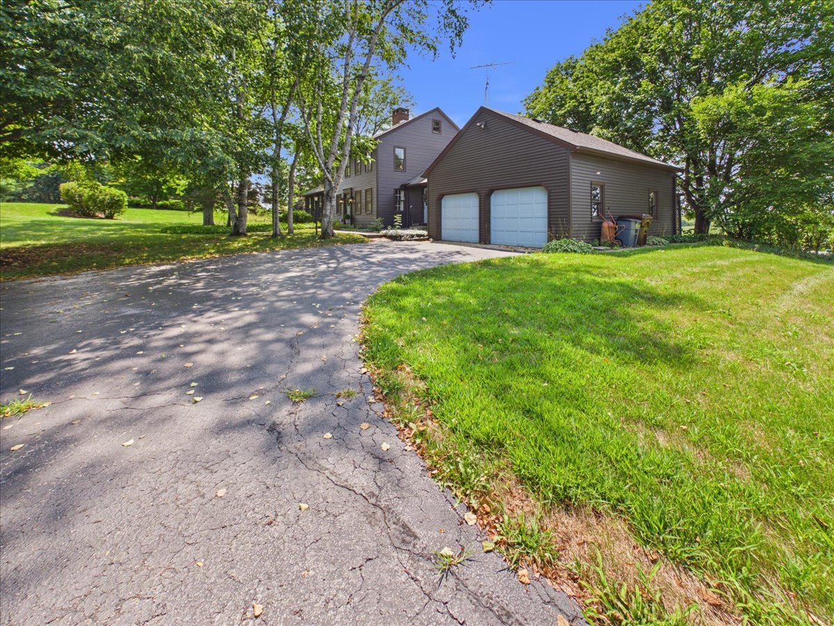 10562 Town Hall Road Property Photo 65