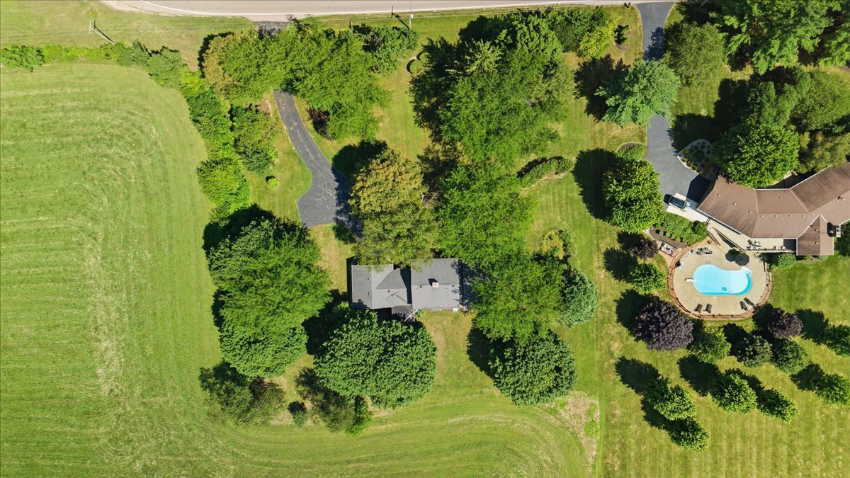 10562 Town Hall Road Property Photo 73