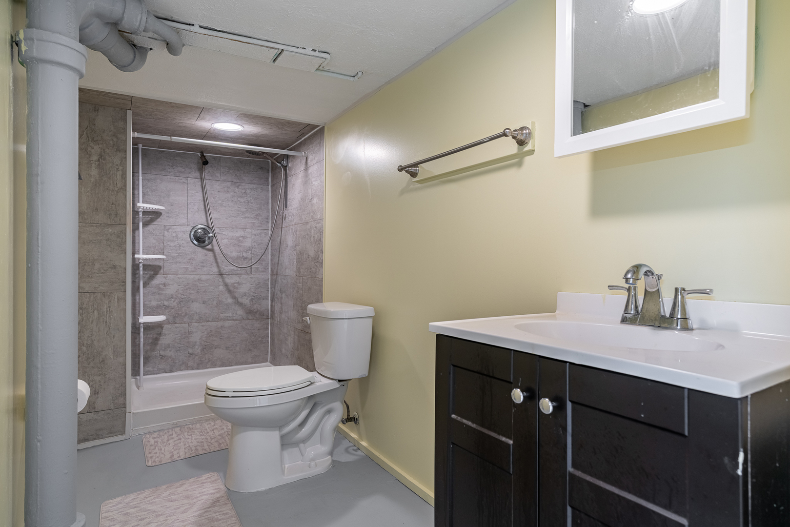 2422 Western Avenue Property Photo 18