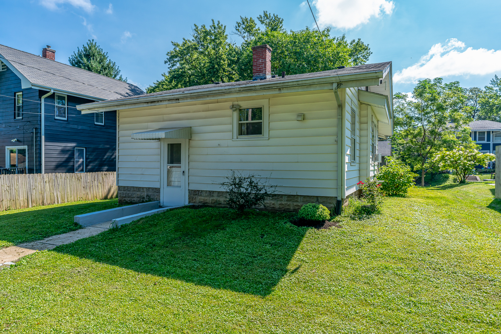 2422 Western Avenue Property Photo 19