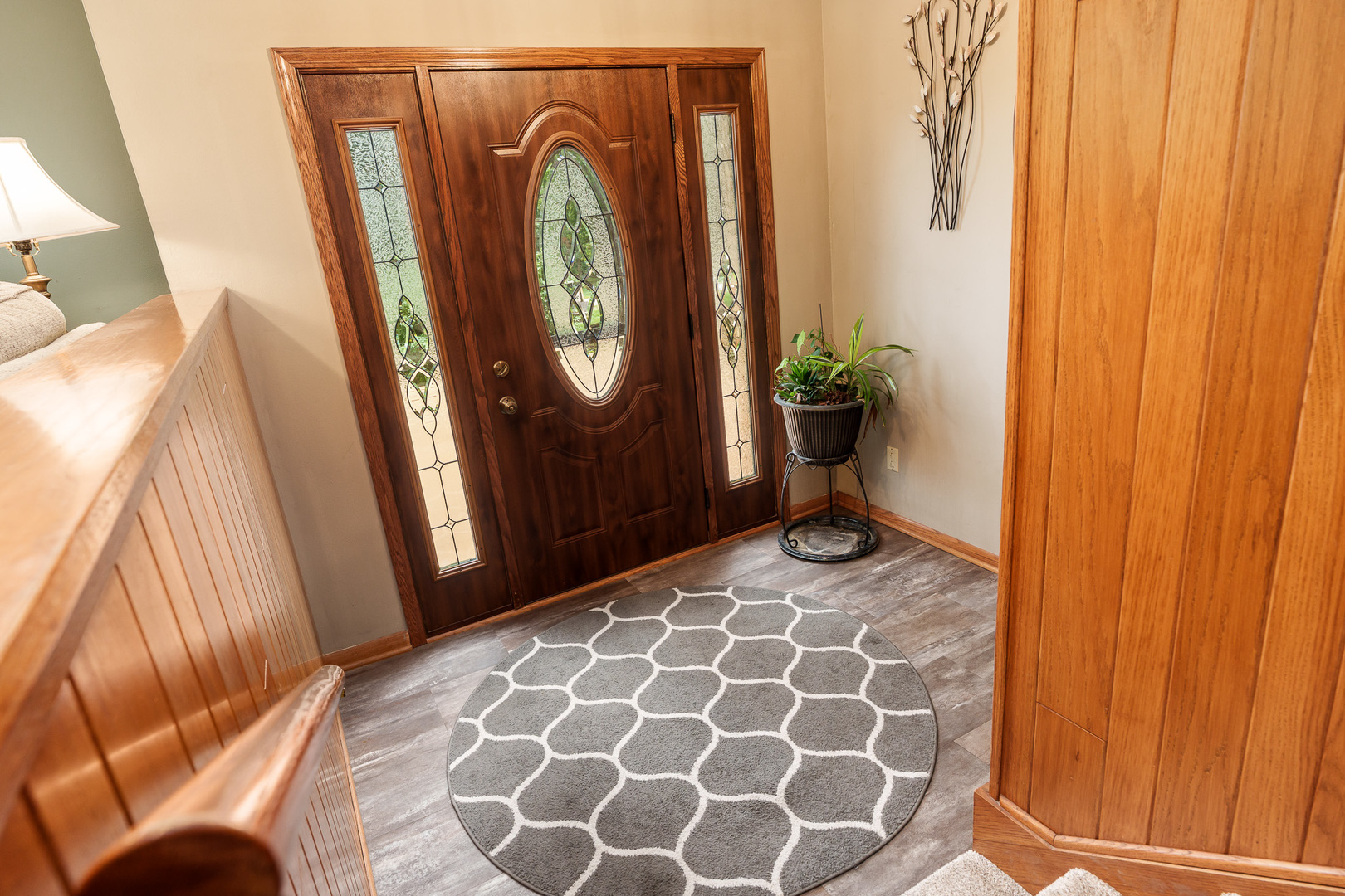 12451 Chuckanut Drive Property Photo 4