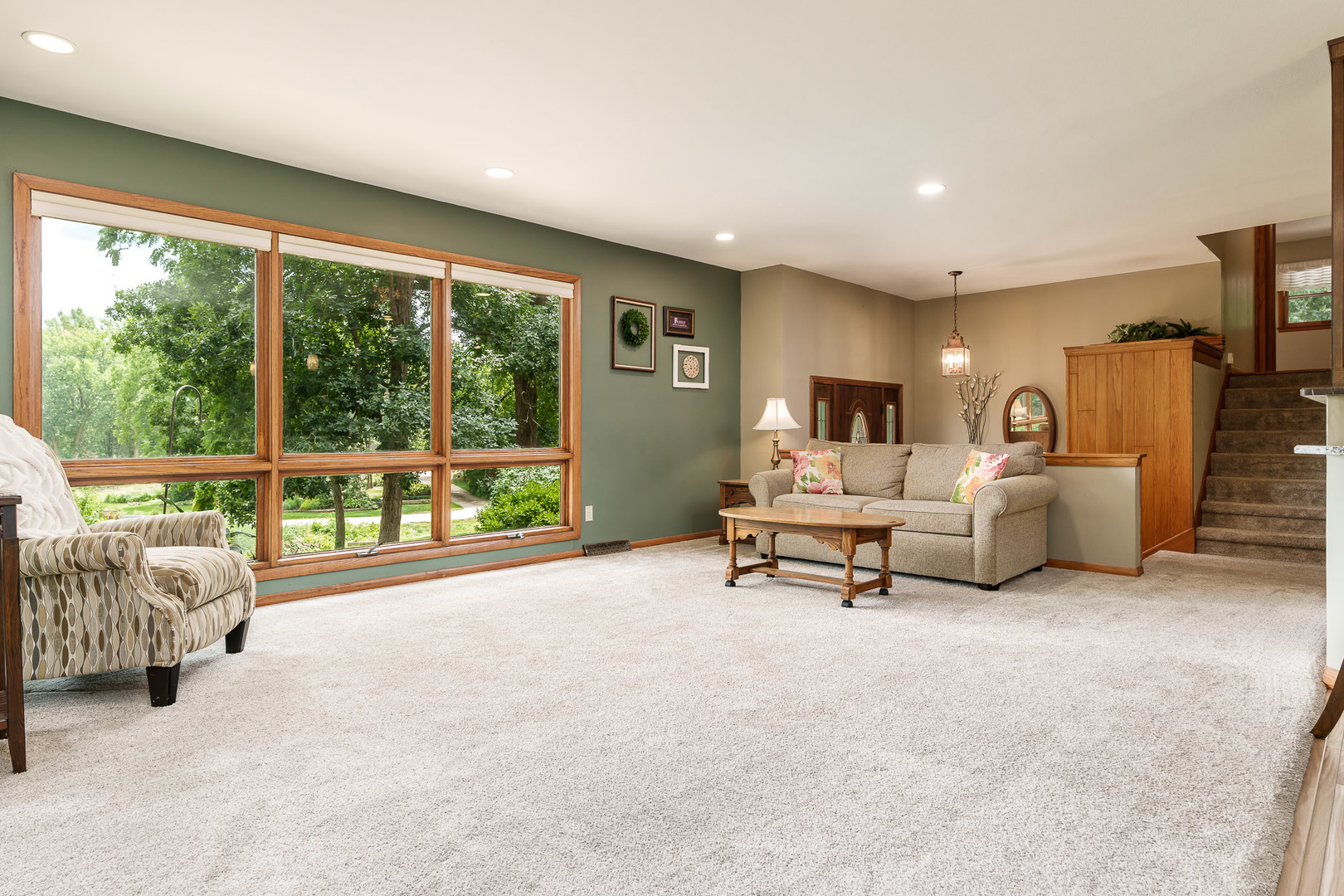 12451 Chuckanut Drive Property Photo 9