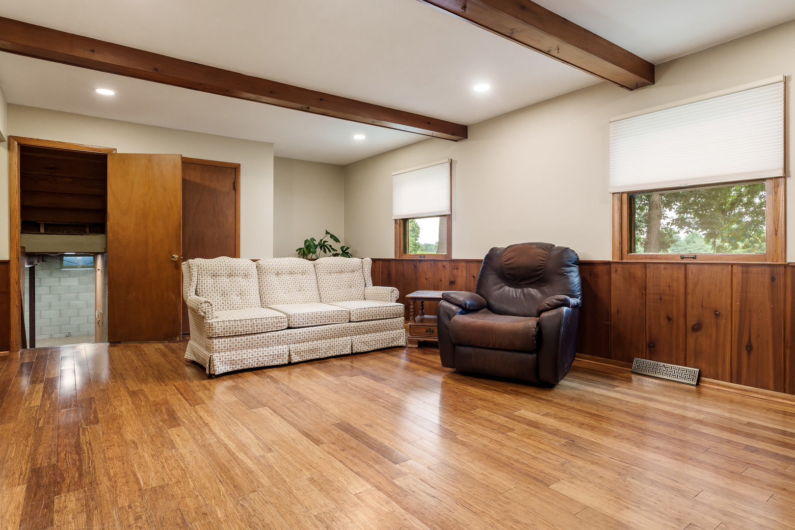 12451 Chuckanut Drive Property Photo 22
