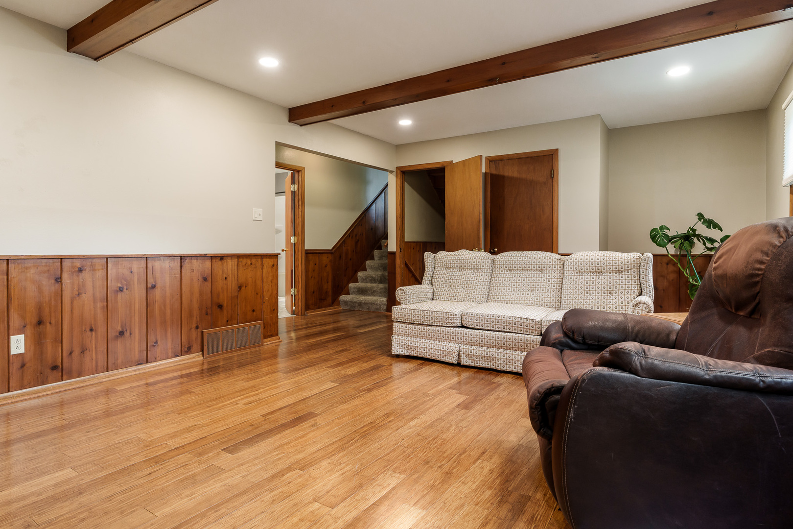 12451 Chuckanut Drive Property Photo 23