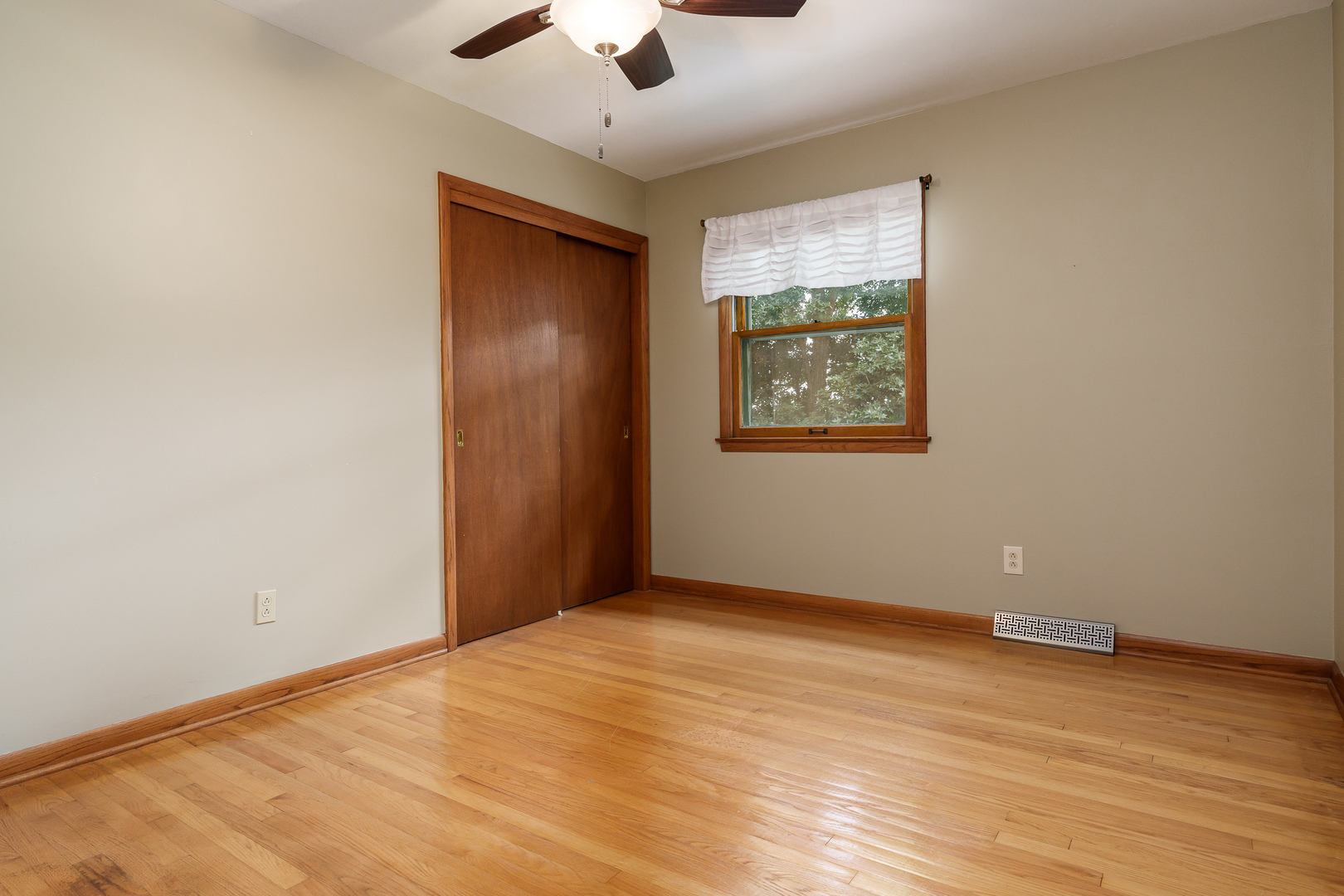 12451 Chuckanut Drive Property Photo 32