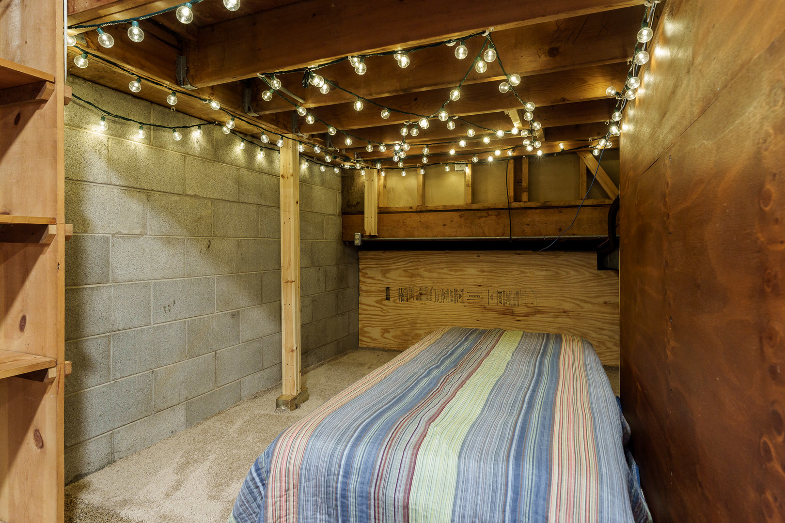 12451 Chuckanut Drive Property Photo 42