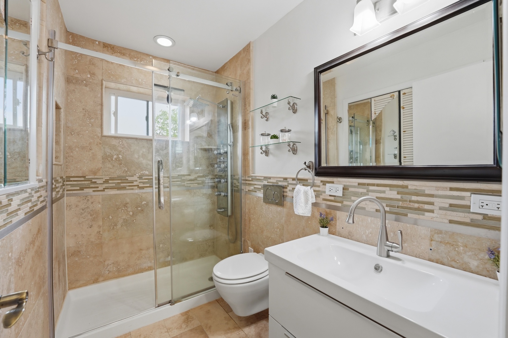 5 S Waterman Avenue Property Photo 11