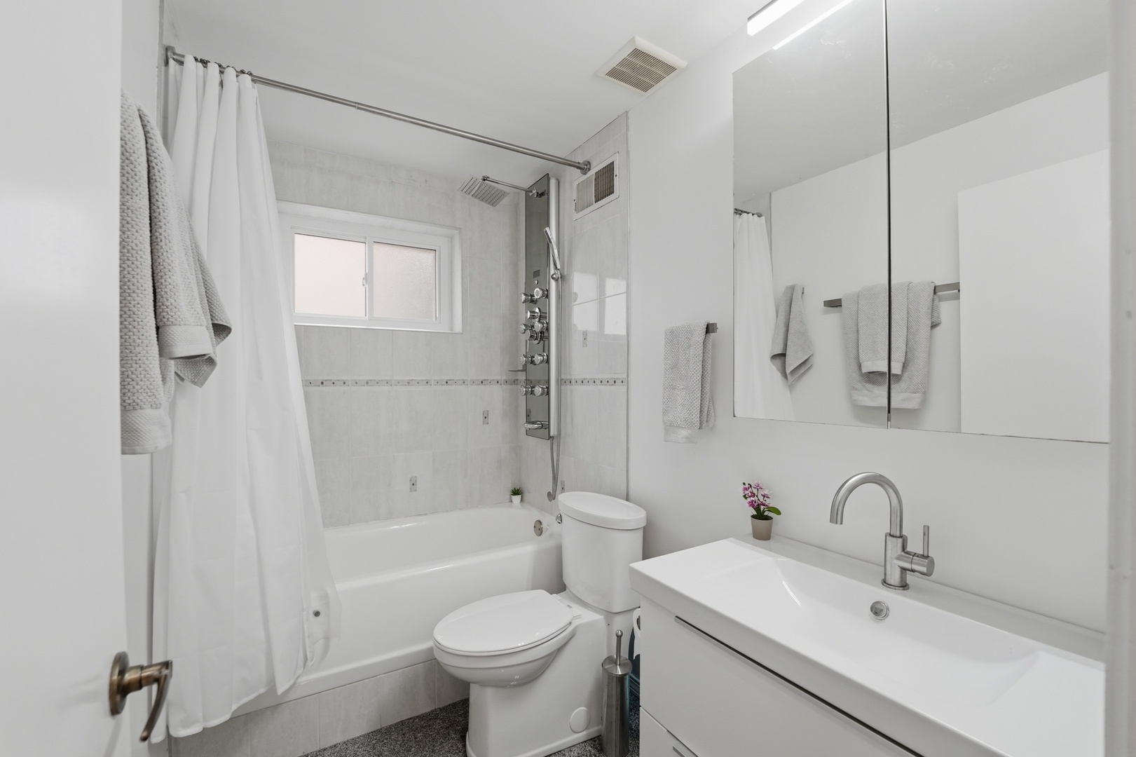 5 S Waterman Avenue Property Photo 14