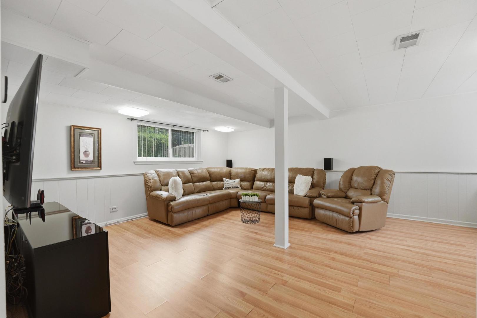 5 S Waterman Avenue Property Photo 15