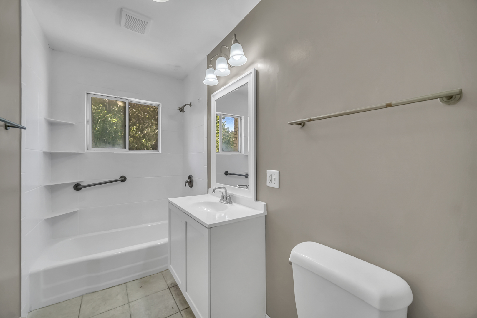 10 N Adams Drive Property Photo 12