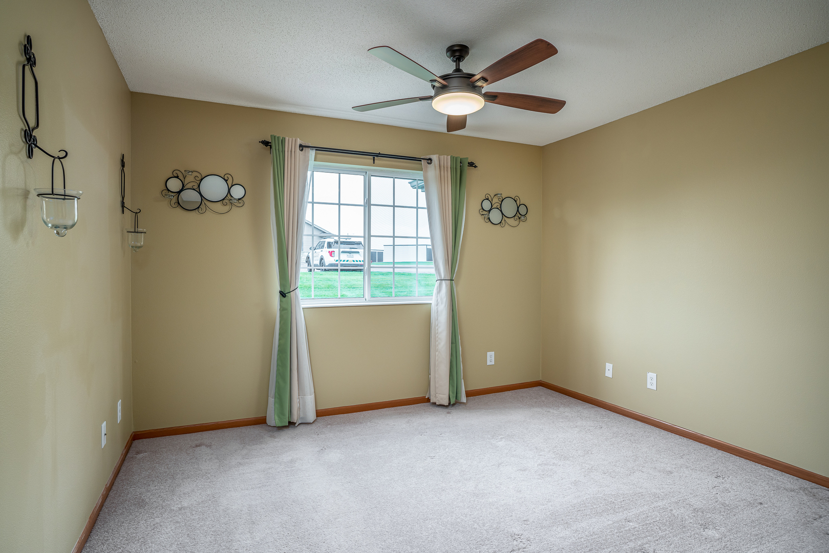 3209 S 16th Avenue 104 Property Photo 14