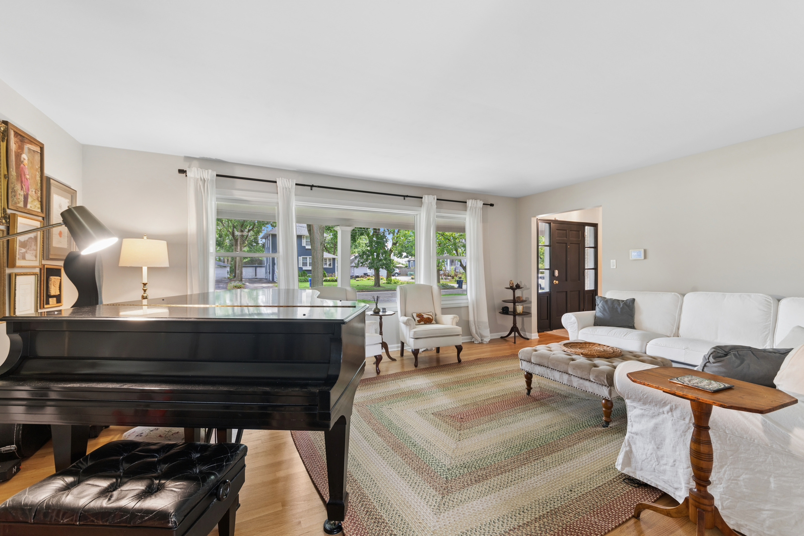 117 E Madison Avenue Property Photo 3