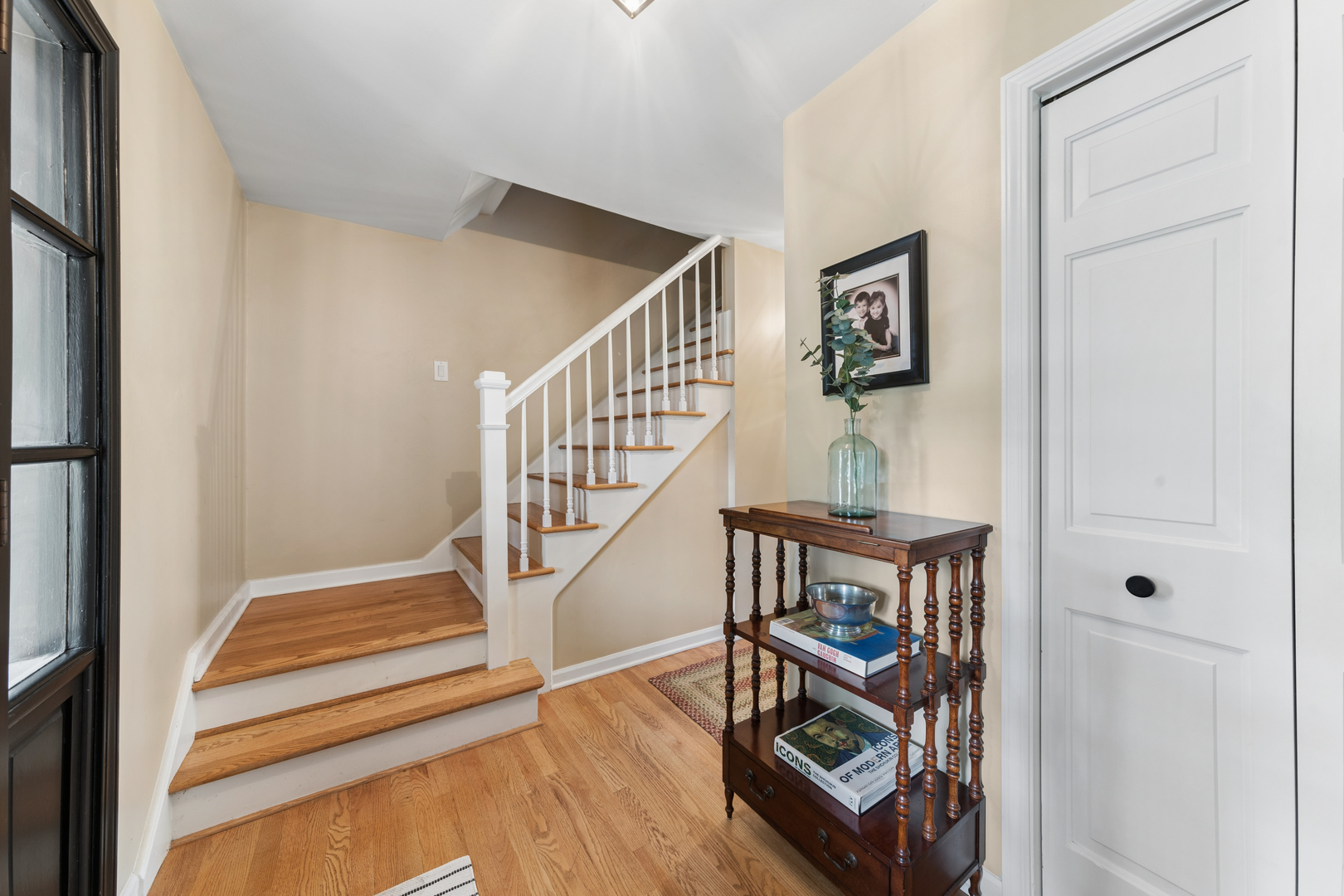 117 E Madison Avenue Property Photo 12