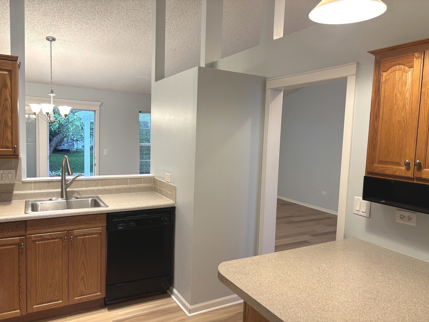 515 E Lyon Drive 515 Property Photo 15