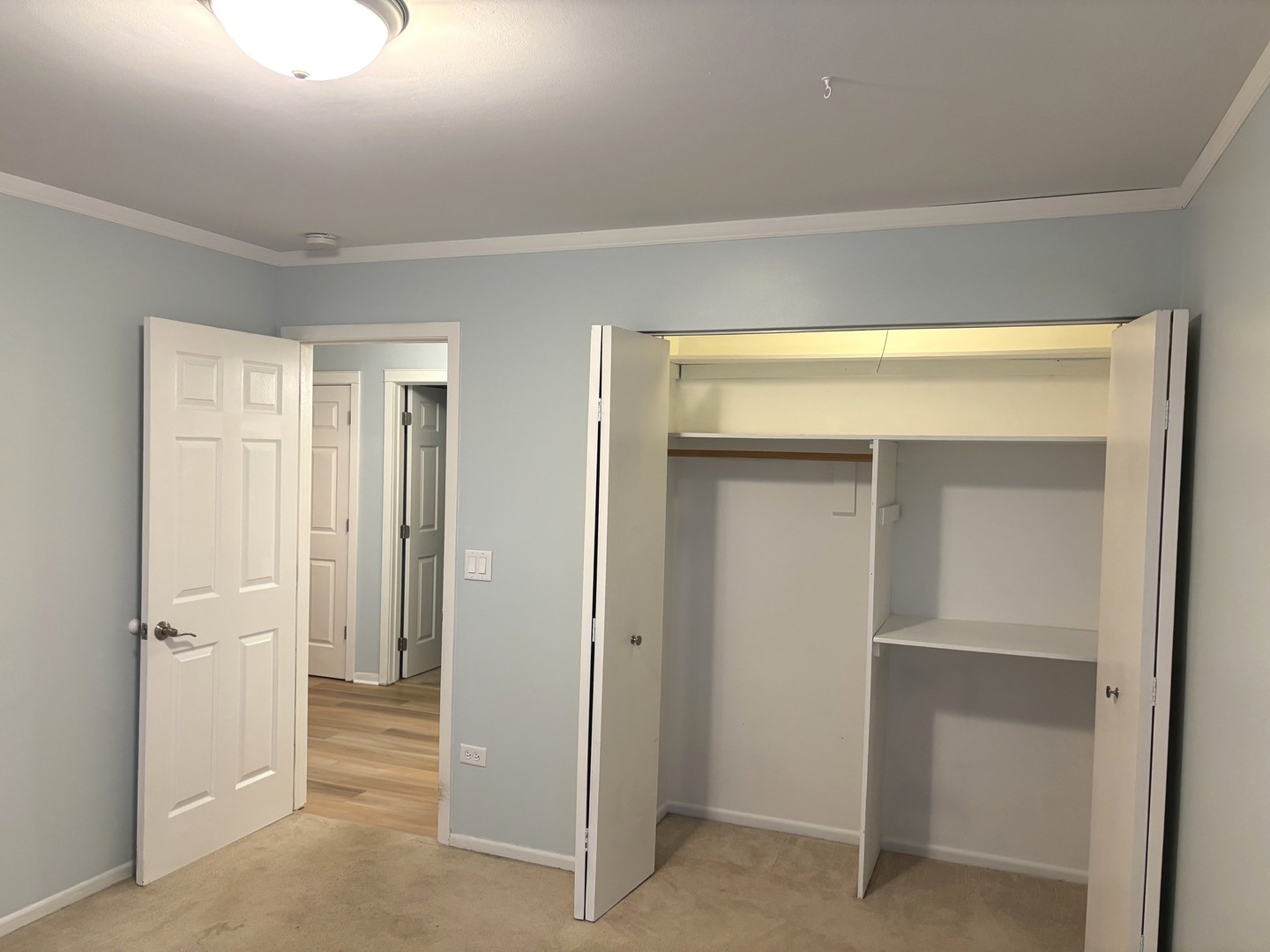 515 E Lyon Drive 515 Property Photo 17