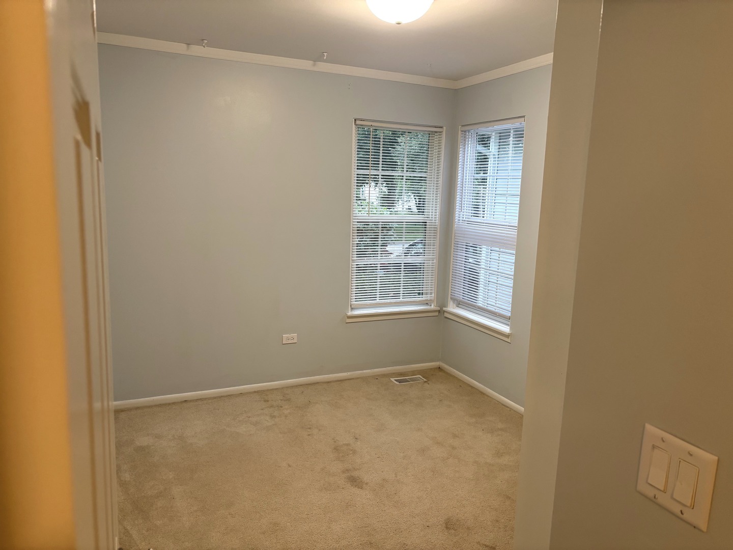 515 E Lyon Drive 515 Property Photo 19