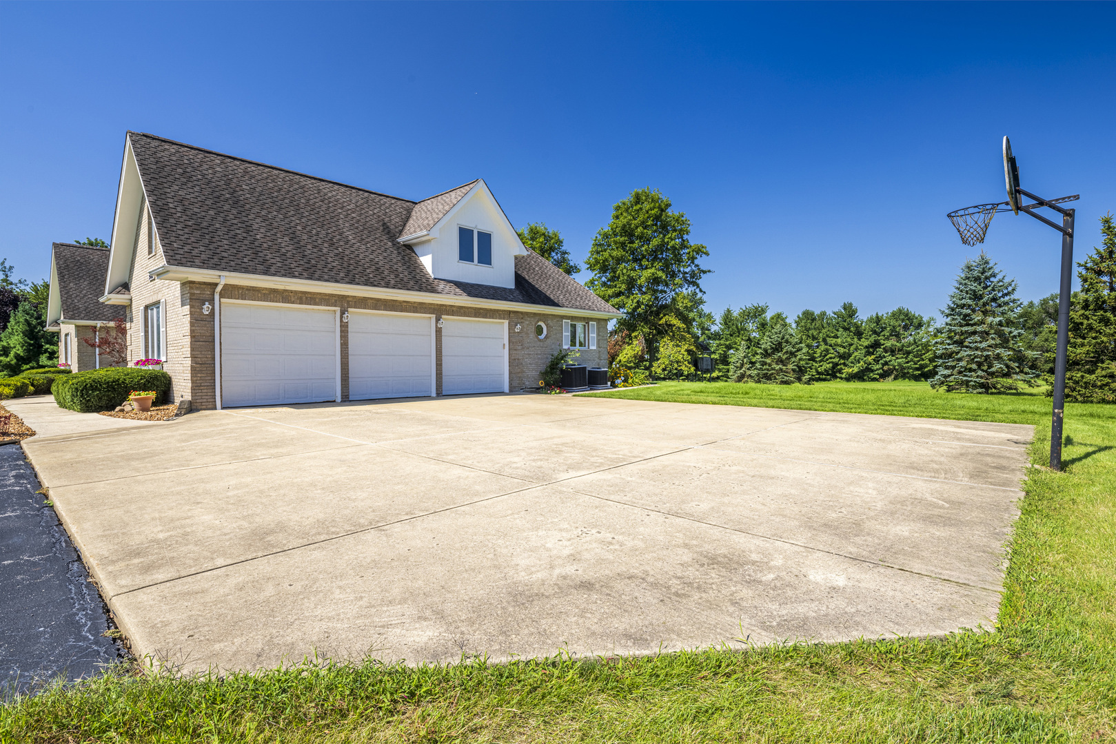 26618 S Winfield Road Property Photo 82