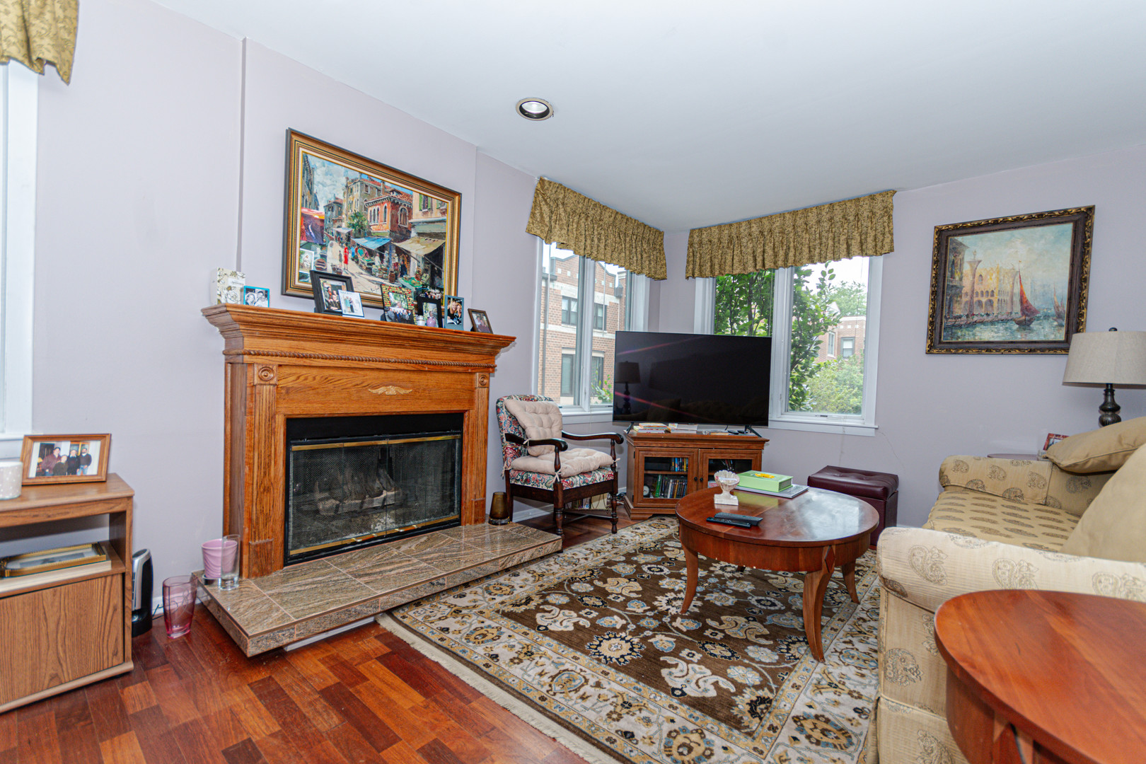 2723 N Bosworth Avenue Property Photo 6