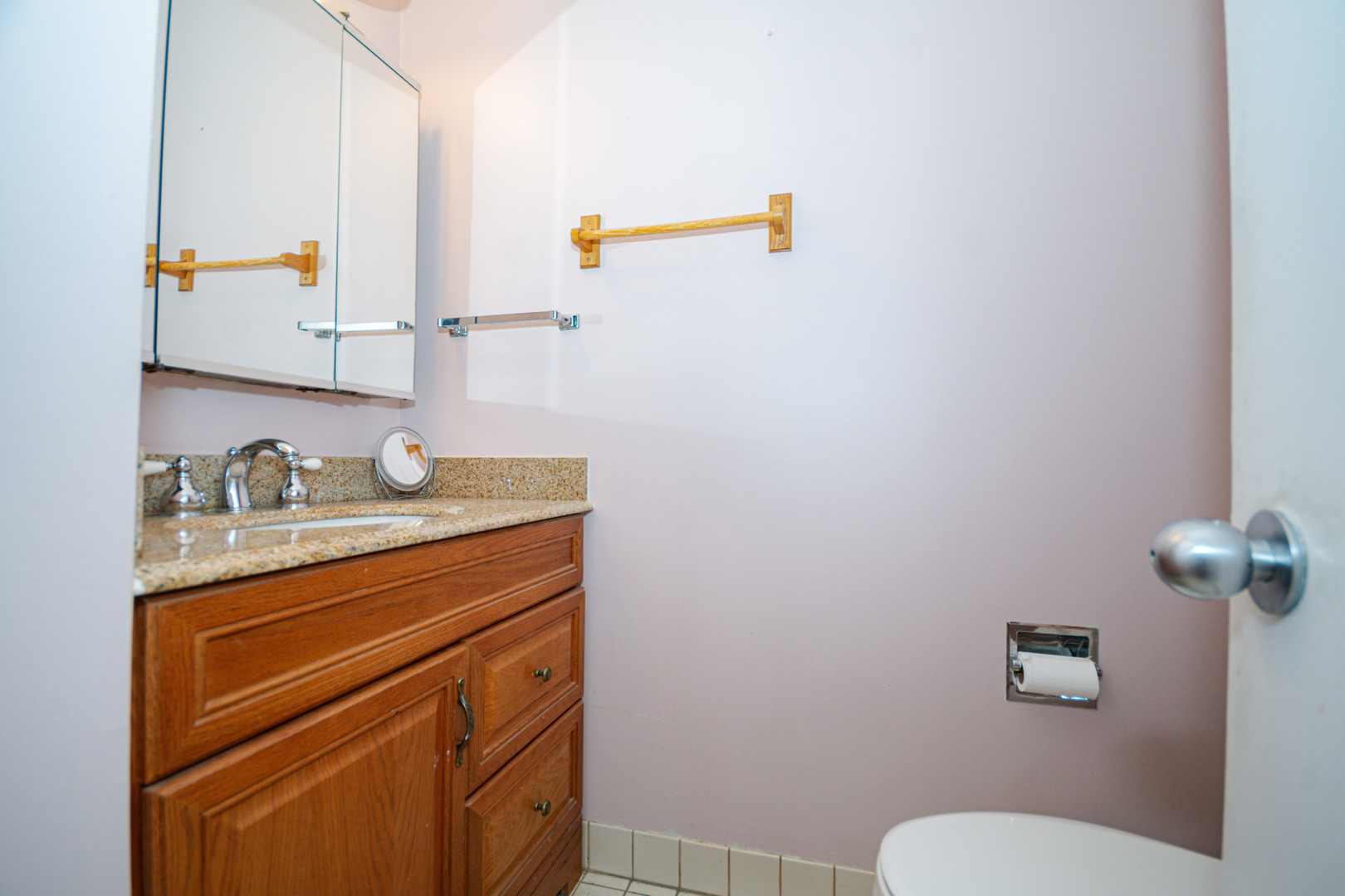 2723 N Bosworth Avenue Property Photo 15