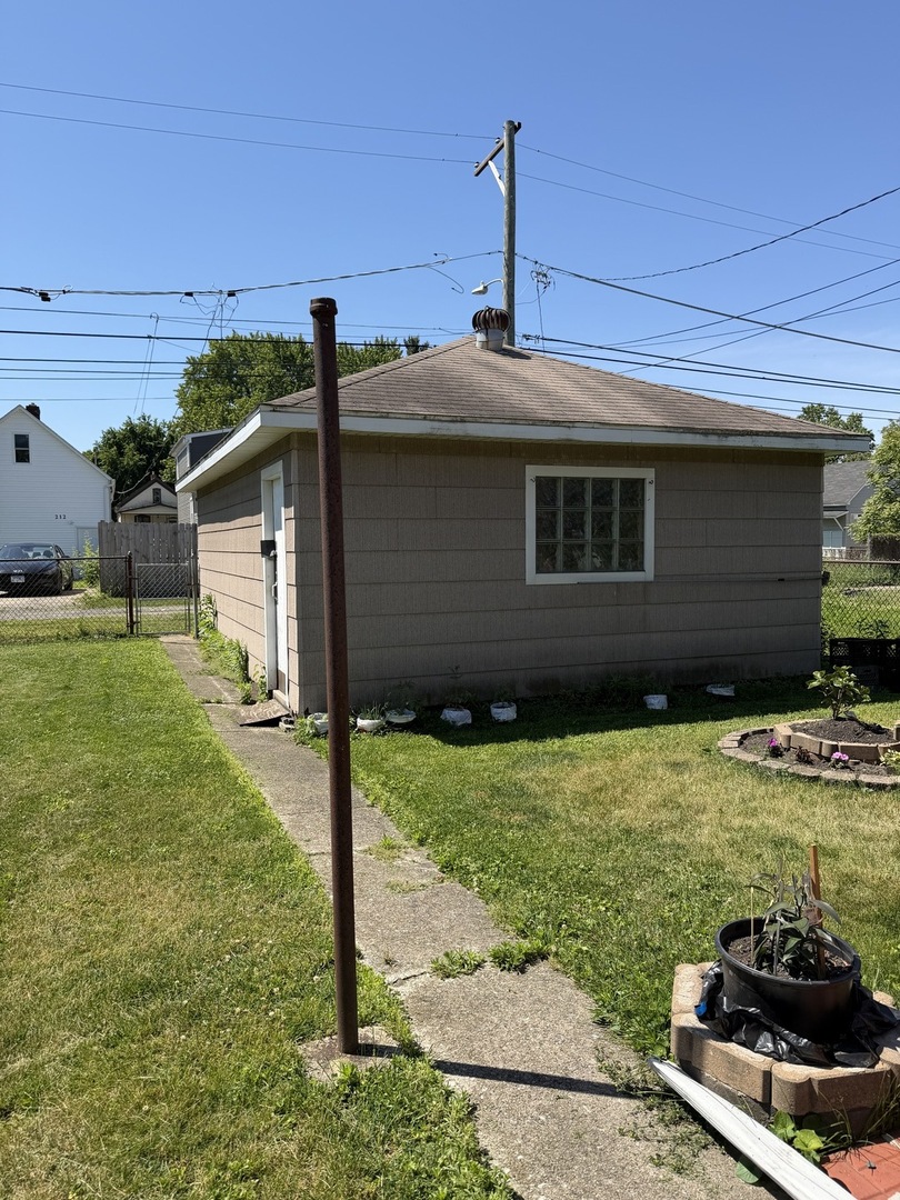 213 155th Place Property Photo 5