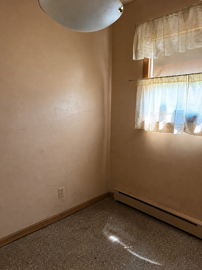 213 155th Place Property Photo 6