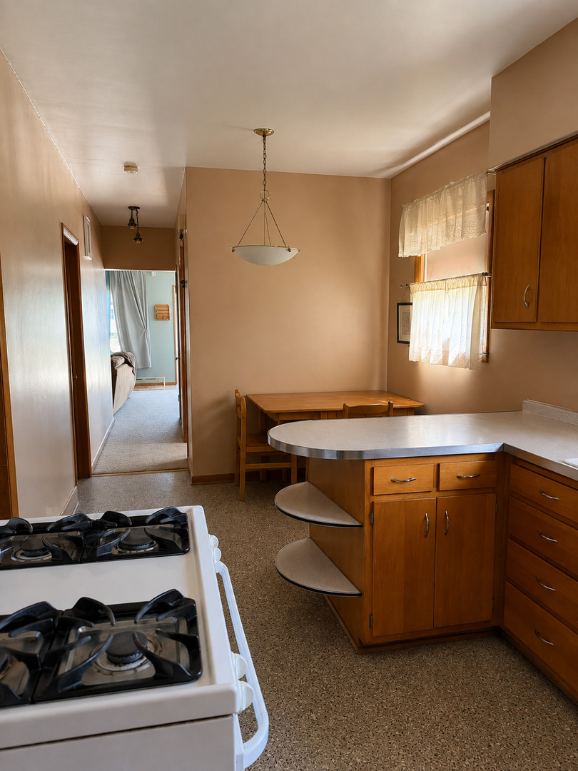 213 155th Place Property Photo 10