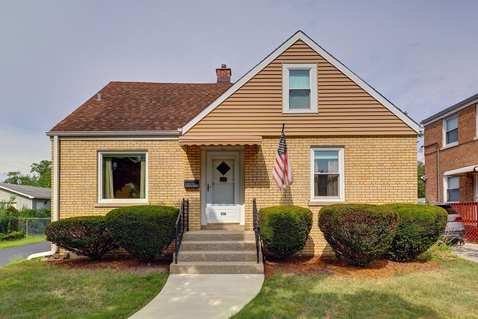 516 N Irving Avenue Property Photo 1