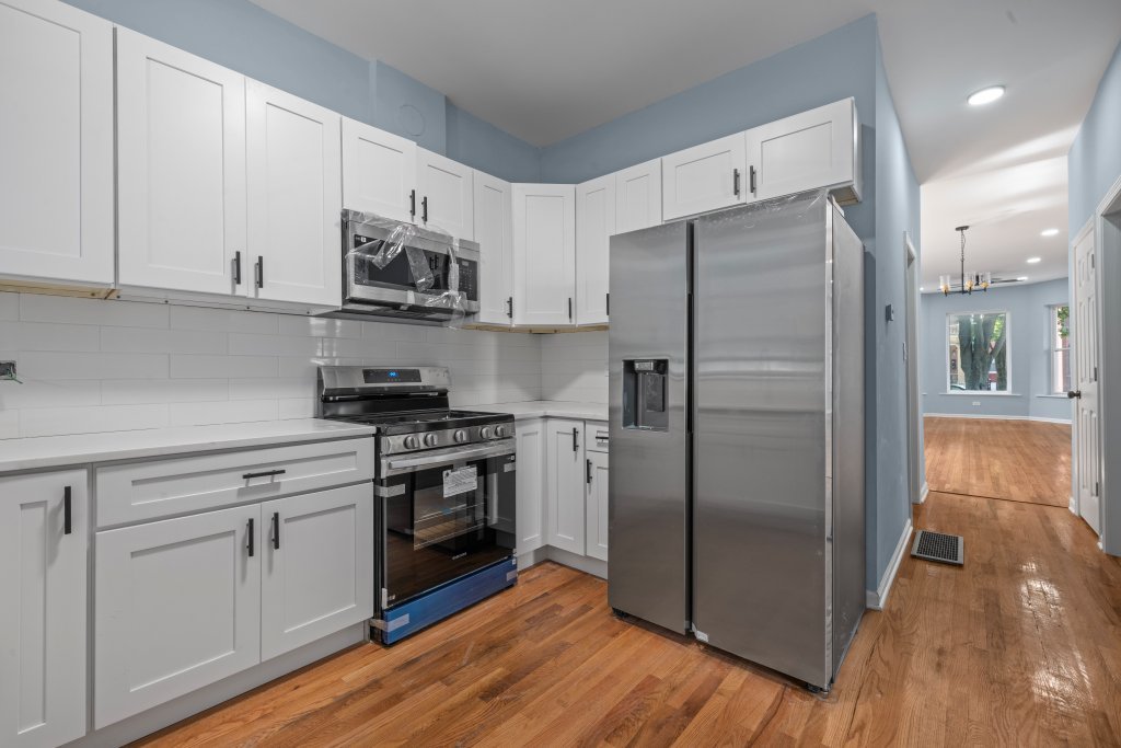 5931 S Elizabeth Street Property Photo 15