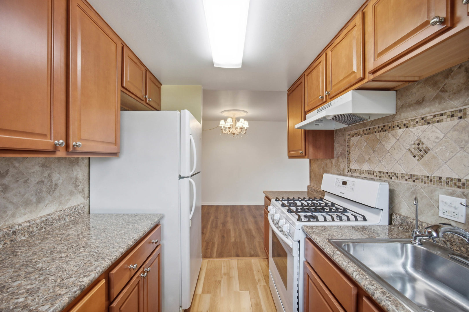1460 Fairlane Drive 311 Property Photo 6