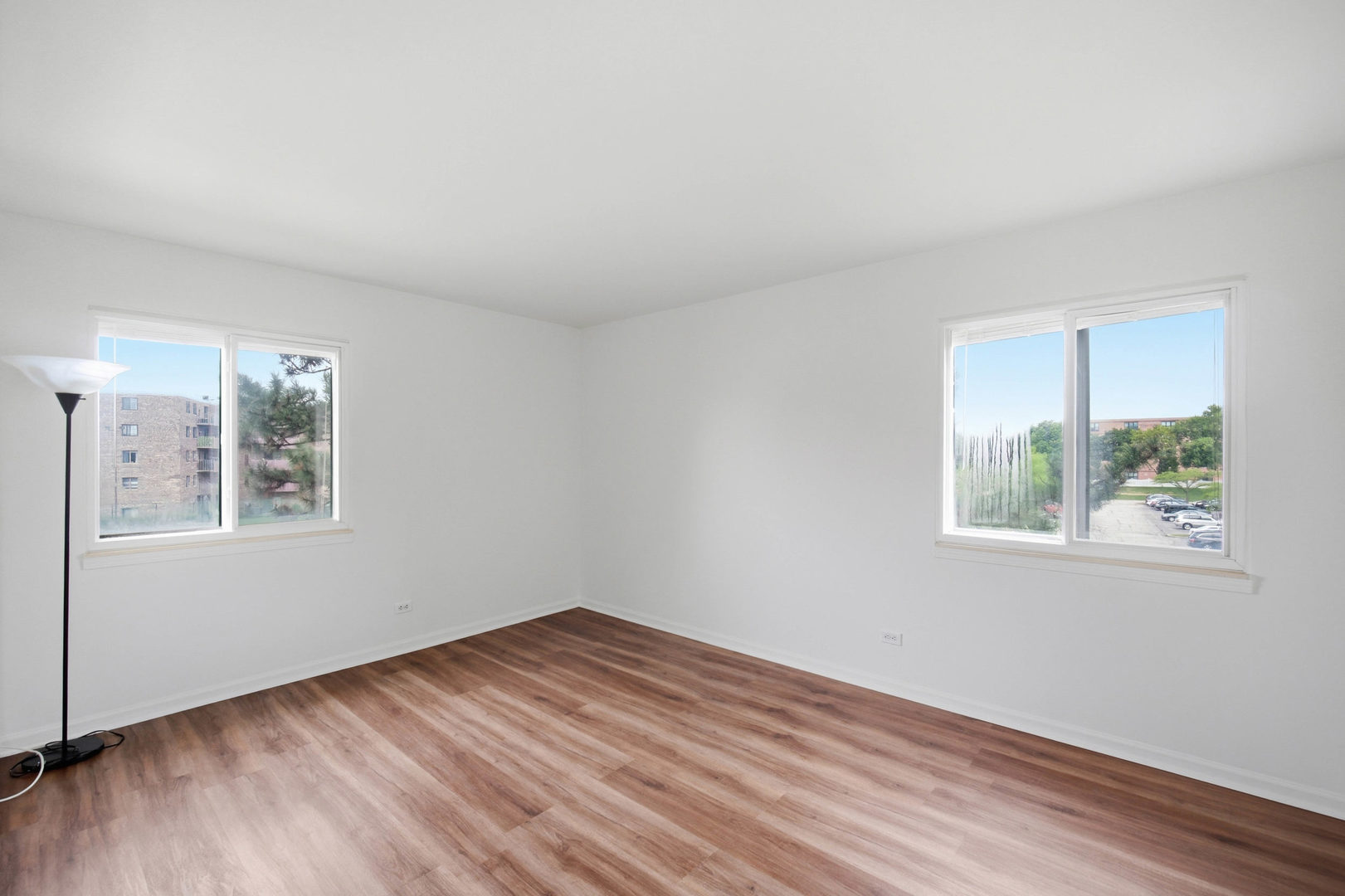 1460 Fairlane Drive 311 Property Photo 11