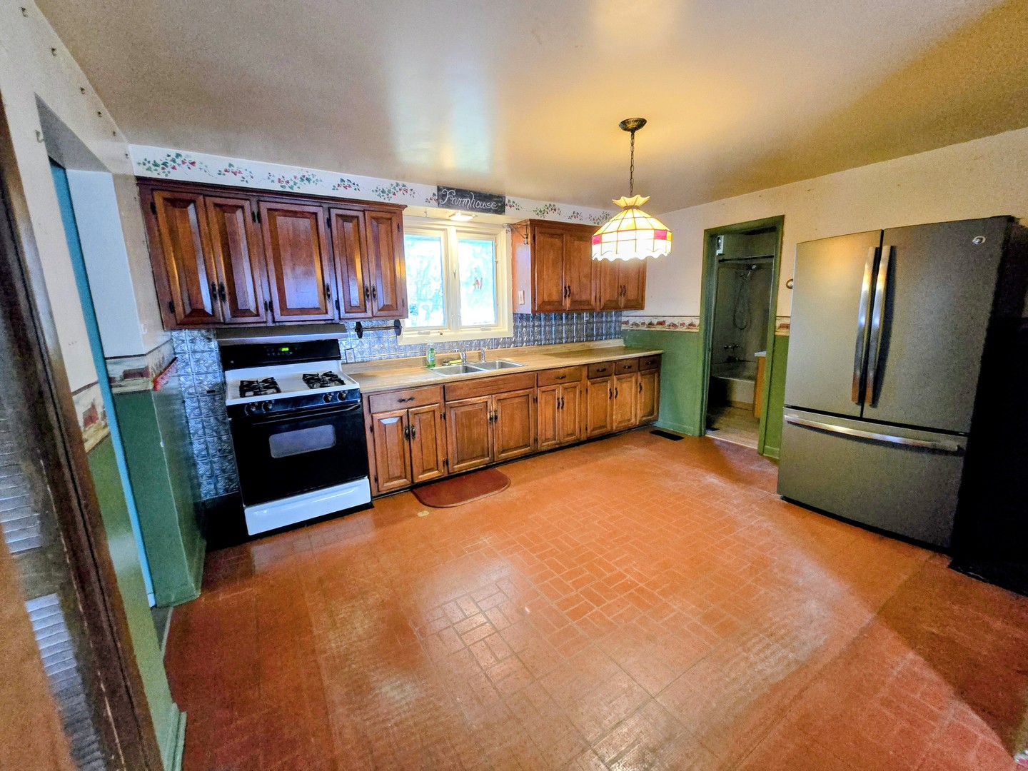 302 S Washington Street Property Photo 7