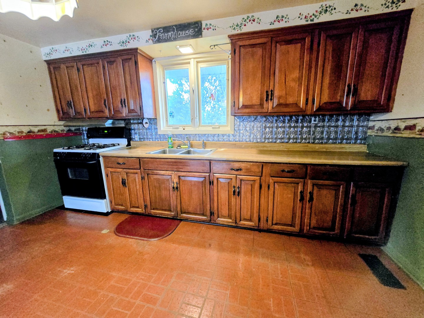 302 S Washington Street Property Photo 8