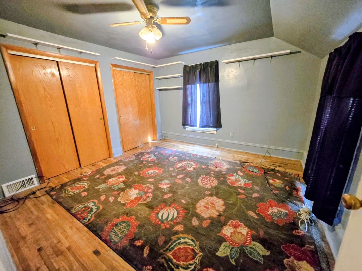 302 S Washington Street Property Photo 14