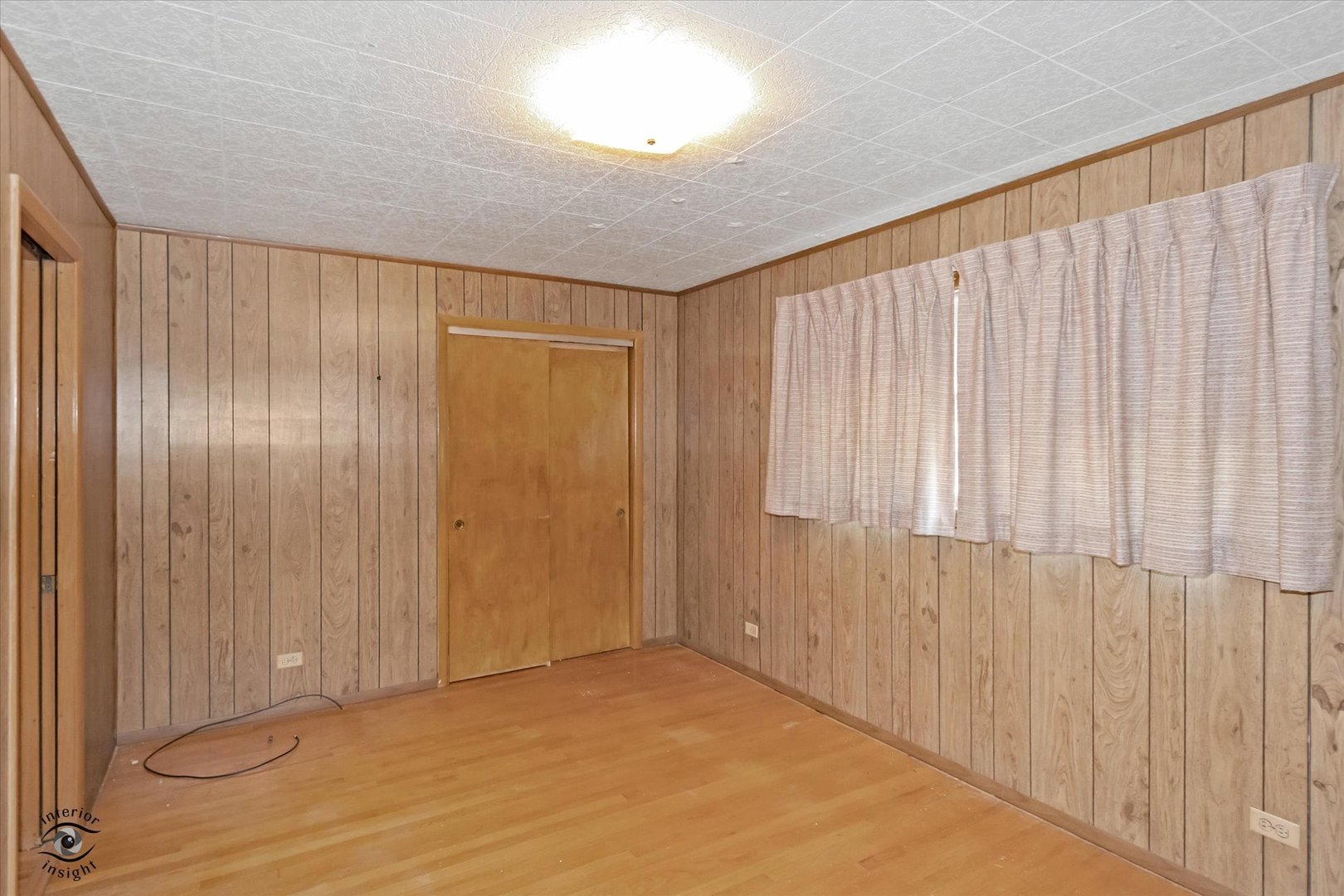 5347 S Maplewood Avenue Property Photo 11