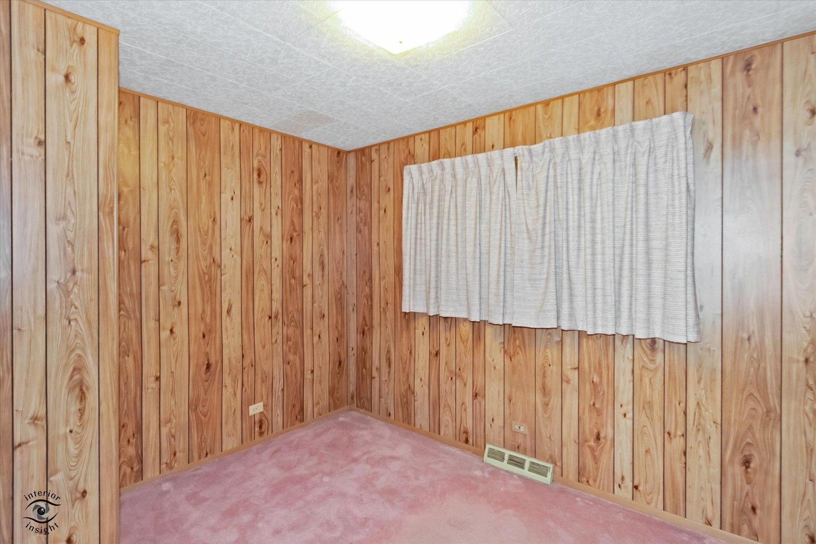 5347 S Maplewood Avenue Property Photo 13