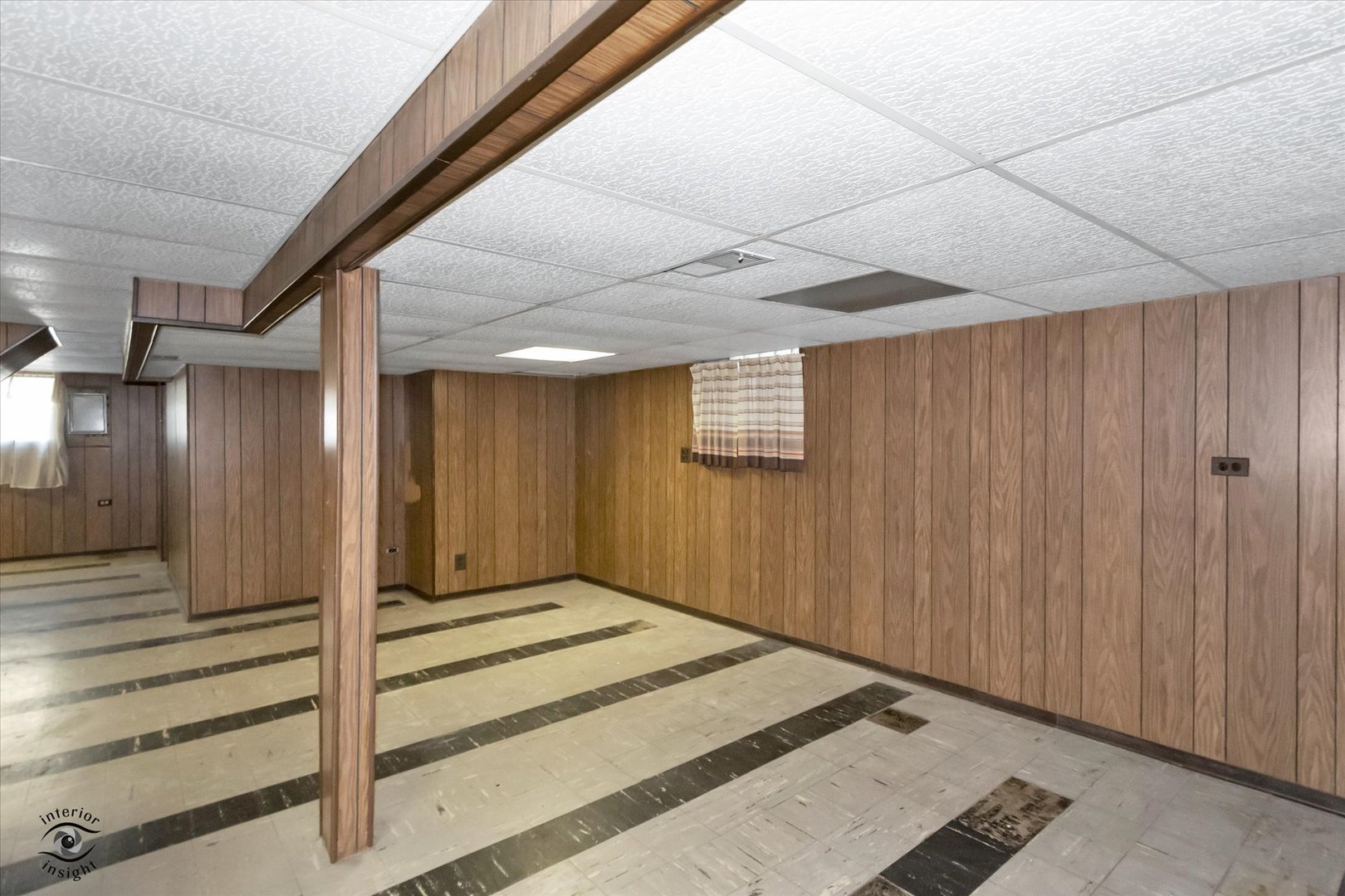 5347 S Maplewood Avenue Property Photo 17