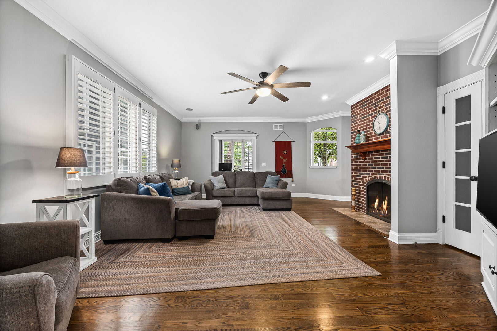 70 S Parkway Drive Property Photo 12