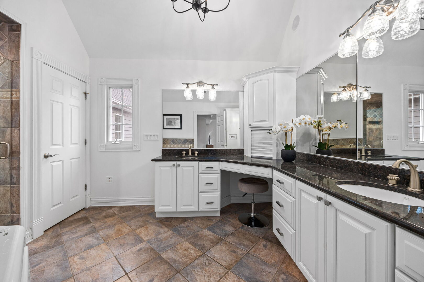 70 S Parkway Drive Property Photo 29