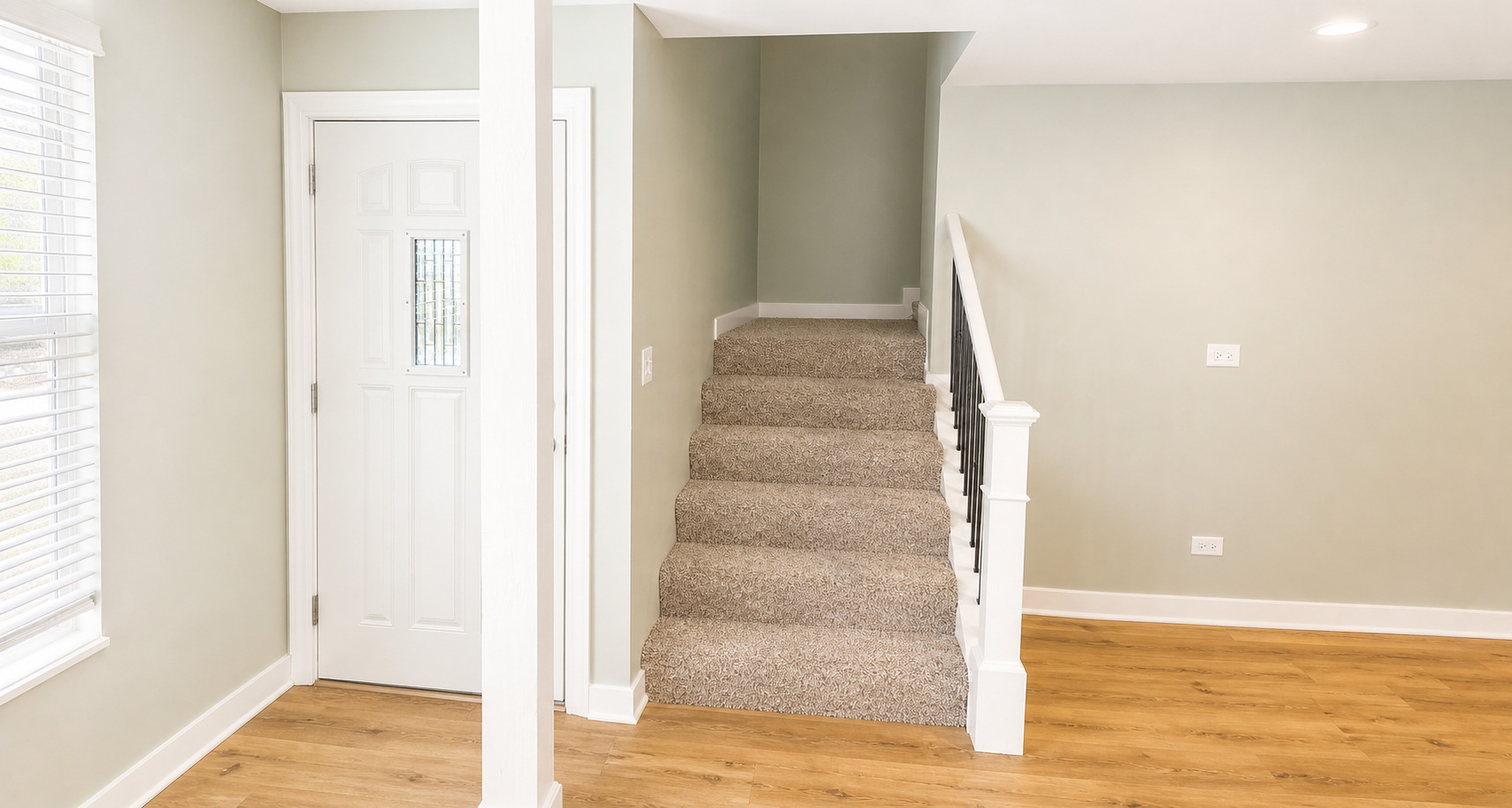 13802 Seeley Avenue Property Photo 10