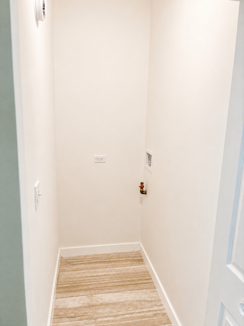 13802 Seeley Avenue Property Photo 12