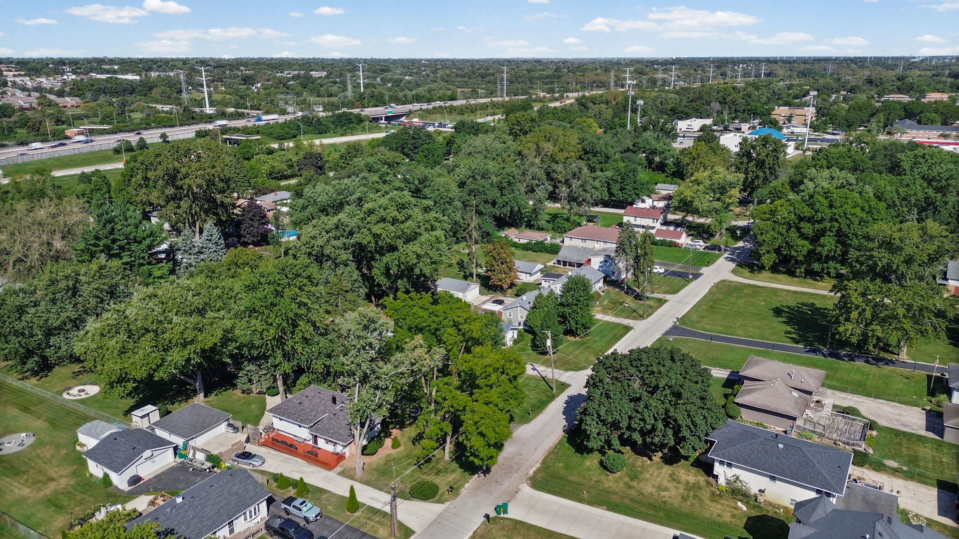1s210 Lawler Avenue Property Photo 24
