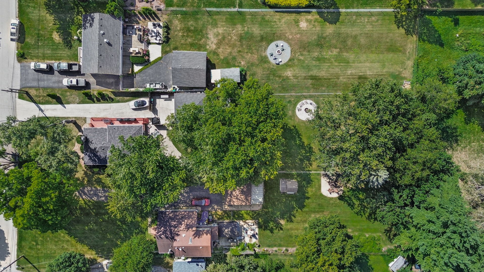 1s210 Lawler Avenue Property Photo 25
