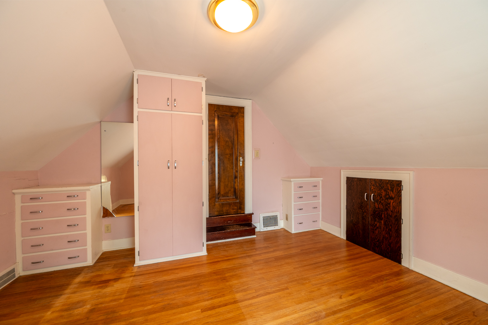 109 W Main Street Property Photo 50